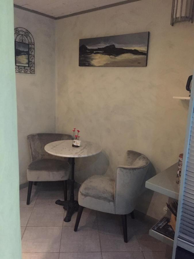 Chambre D'Hotes Des Oliviers La Roque-sur-Cèze Exterior foto